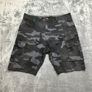 Lazer/Co. Cargo‎ Shorts Men's Size 36x11 Gray Camouflage